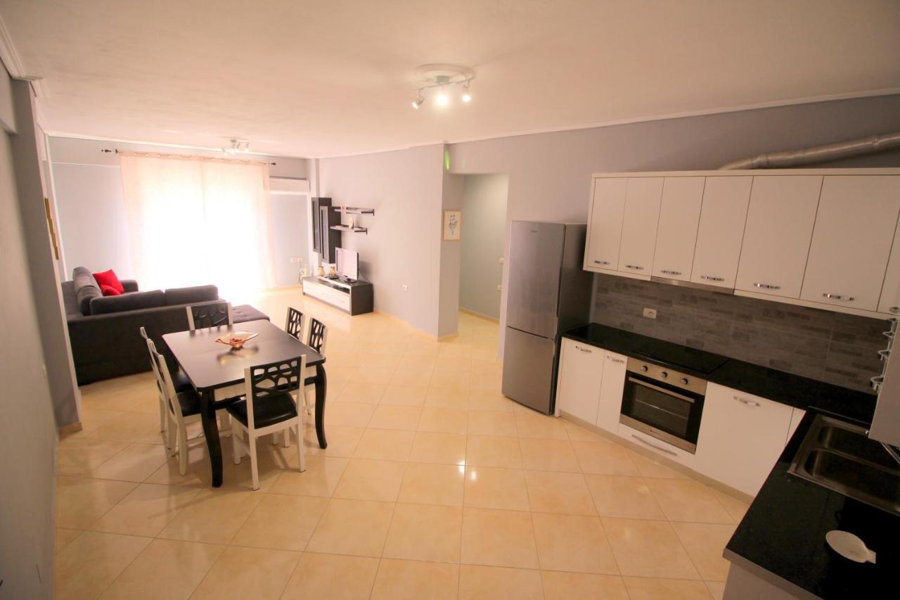 Mece Apt. Apartment Sarandë Exterior foto