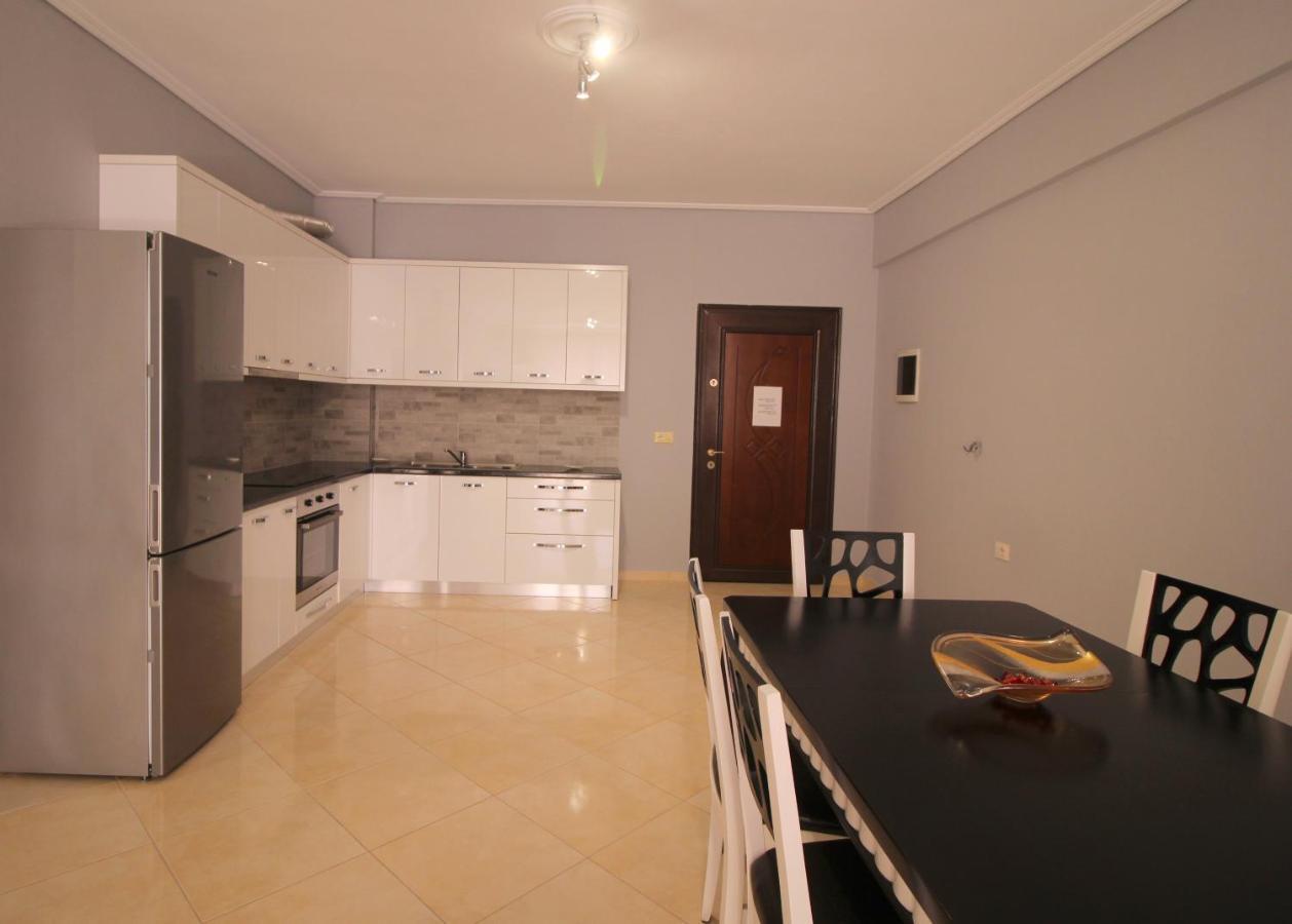 Mece Apt. Apartment Sarandë Exterior foto
